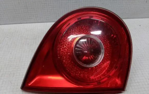 Volkswagen Golf V Tailgate rear/tail lights 4VFX15K272AA 1K6945107C