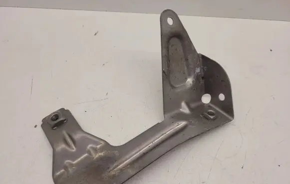 Audi Q7 4L Horn signal holder/bracket 7L0971262