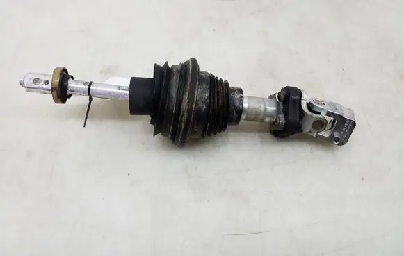Mercedes-Benz E W212 Prop shaft universal joint A2044620013