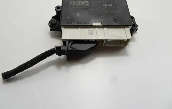 Skoda Superb B8 (3V) Parking PDC control unit/module 5QA919283A 5QA919283 313096