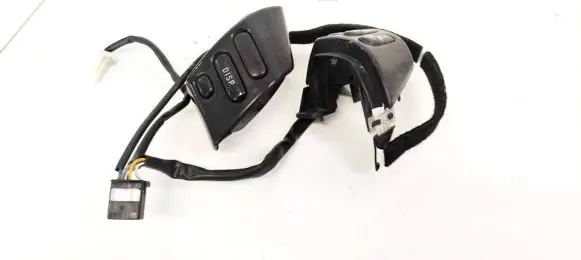 Toyota Corolla Verso AR10 Steering wheel buttons/switches 