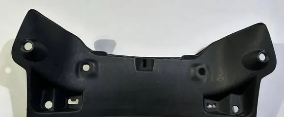 Trunk/boot sill cover protection