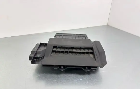 Mercedes-Benz S W222 Cabin air duct channel CZ0174100660