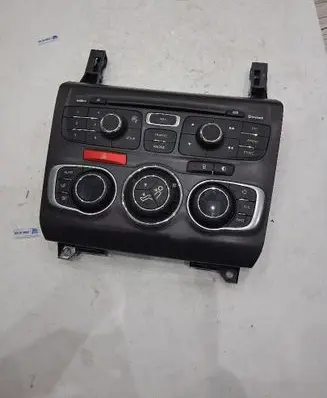 Citroen DS4 Head unit multimedia control 9666027877