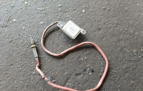 BMW X5 F15 Lambda probe sensor 8589846