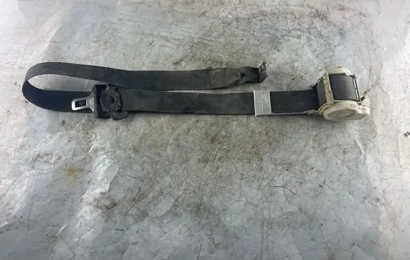 Opel Signum Front seatbelt