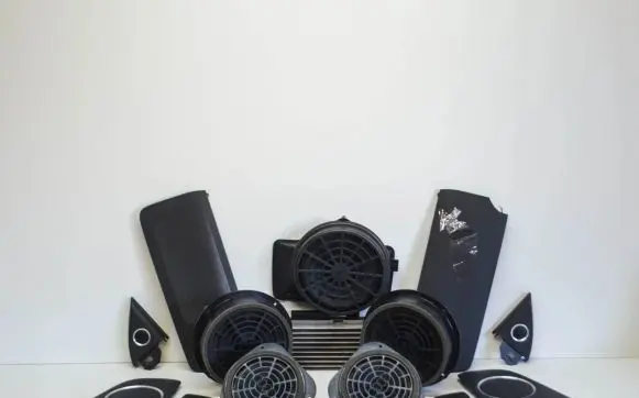 Audi A5 8T 8F Audio system kit 8T0035412D 8T0035415B