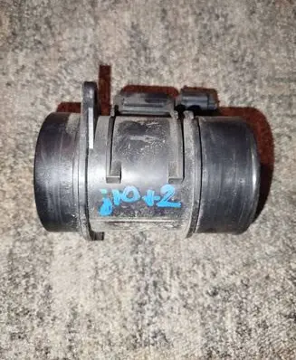 Nissan Qashqai+2 Mass air flow meter 82006825587 022053065 5WK97021