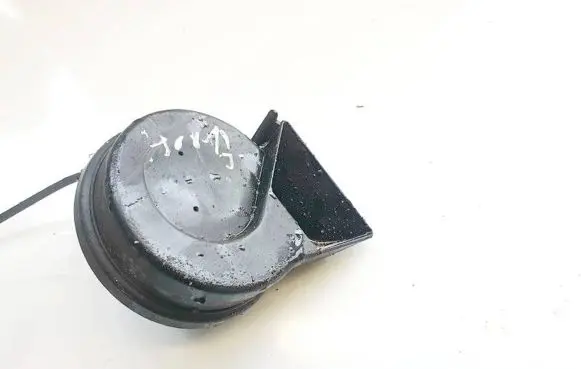 Volvo S40, V40 Horn signal a28657625 e1000233