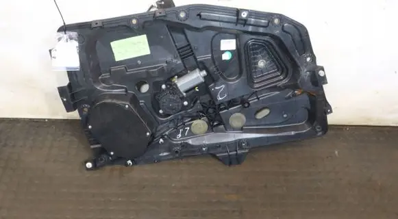 Ford Fiesta Front window lifting mechanism without motor