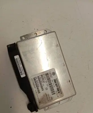 Volkswagen PASSAT B5.5 Gearbox control unit/module 3B0927156S 6058006255 0260002771