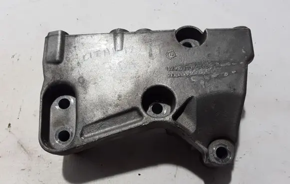 Mercedes-Benz Citan W415 Engine mounting bracket 112317173R