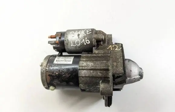 Nissan Juke I F15 Starter motor 233006867R M000TD0375ZE