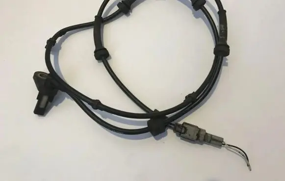 Nissan Primera ABS brake wheel speed sensor 47910AV700