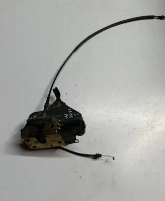Citroen C2 Front door lock 9645900180