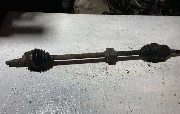 Toyota Corolla E120 E130 Front driveshaft