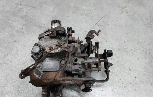 Renault Master II Fuel injection high pressure pump 0460404096