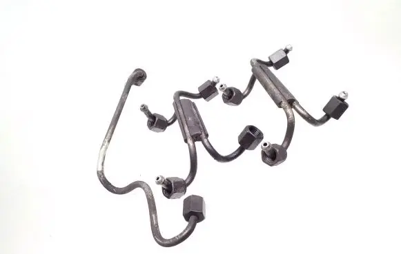 Land Rover Freelander Fuel injector supply line/pipe 