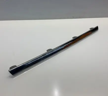 Mercedes-Benz B W246 W242 Front bumper upper radiator grill A2468881535 2468881535