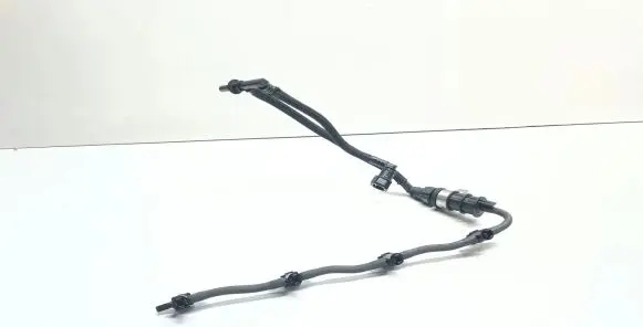 Nissan Qashqai+2 Fuel return line/hose 
