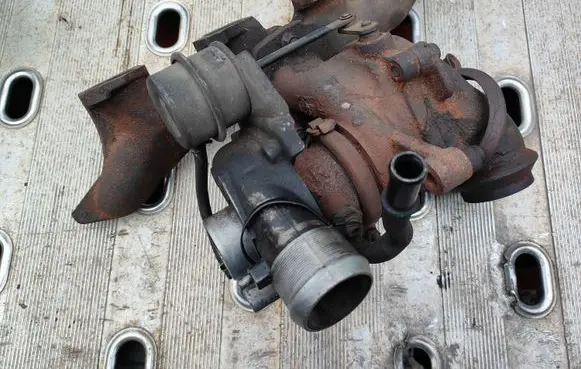 Citroen Xsara Picasso Turbo 9645247080 060470E3 VVP1030