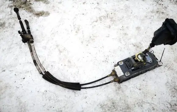 Seat Toledo II (1M) Gear shifter/selector 1j0711061c