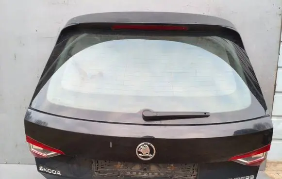 Skoda Superb B8 (3V) Tailgate/trunk/boot lid 3v9827023d