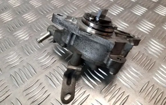 Mitsubishi ASX Vacuum pump