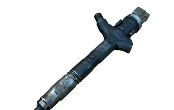 Toyota Corolla E120 E130 Fuel injector 2367027020