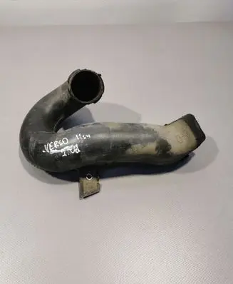 Toyota Verso Air intake duct part
