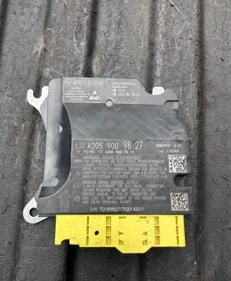 Mercedes-Benz C W205 Airbag control unit/module A2059009827 A2059027311 A2059017813