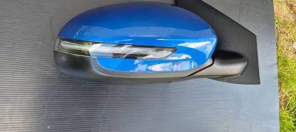 KIA Sportage Manual wing mirror 