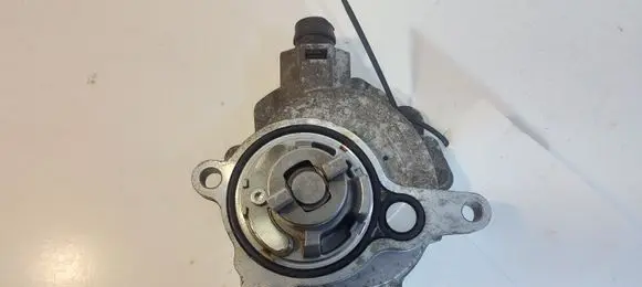 Jaguar XF X250 Vacuum pump D87TA BB5E2A451BD