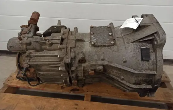Iveco Daily 35.8 - 9 Manual 6 speed gearbox 8872460 3872460