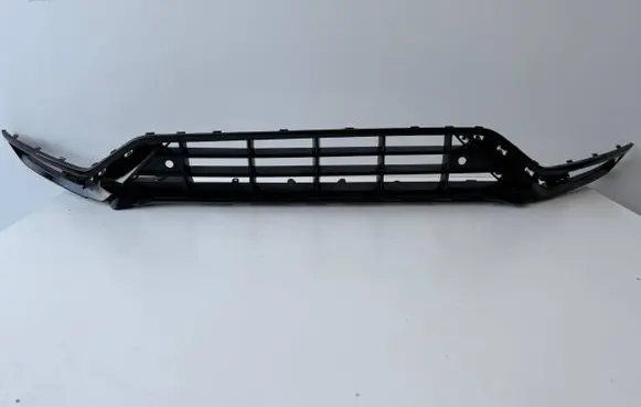 Volvo XC90 Front bumper lip 32345457