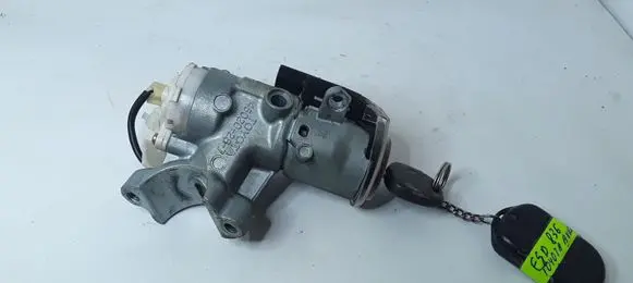 Toyota Avensis Verso Ignition lock 45020287