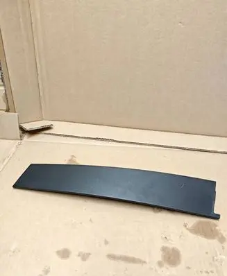 Opel Corsa F Front door trim (molding) 98359050XT 39222093 W51753