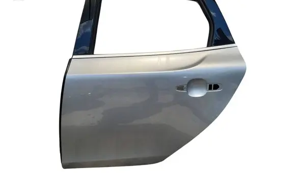 Rear door