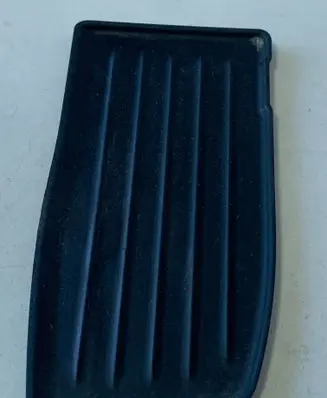 BMW 2 F46 Glove box pad 7395080 51477395080