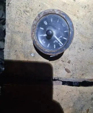 Mercedes-Benz 207 310 Clock 