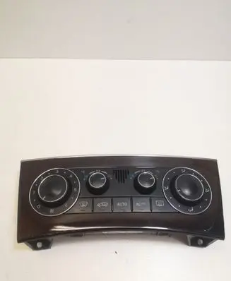 Mercedes-Benz C W203 Climate control unit A2038301785