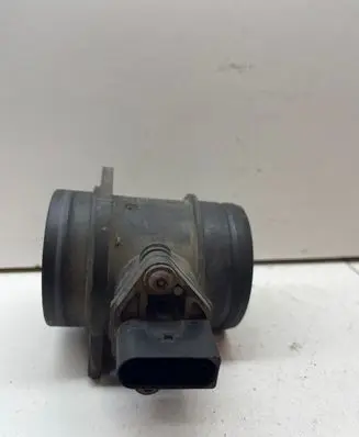 Volkswagen Caddy Mass air flow meter 0281002531