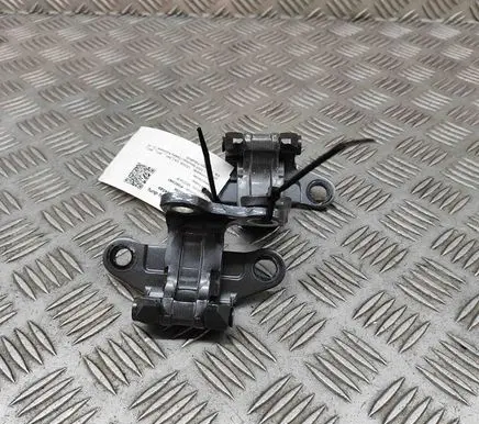 Lexus UX Rear door hinge set 6877076020 6875076020