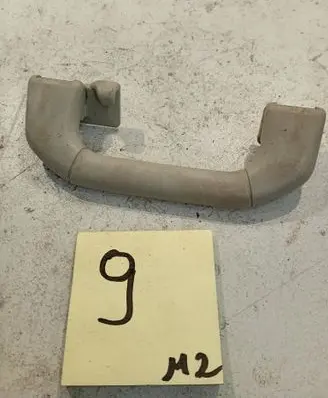 Mercedes-Benz C AMG W203 Rear interior roof grab handle A2038100551