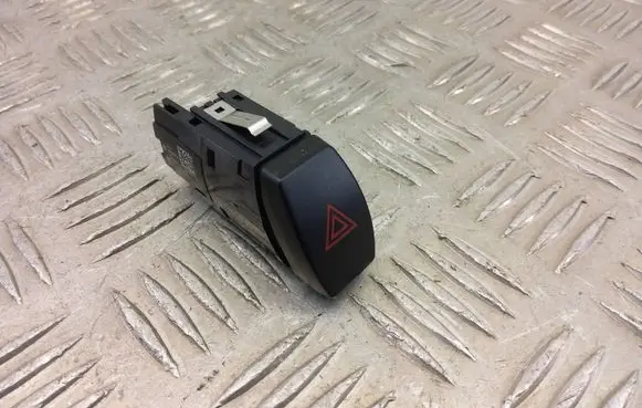 BMW X1 F48 F49 Hazard light switch 9389075