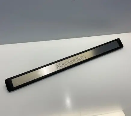 Mercedes-Benz E W211 Side skirt front trim A2116801335 2116801335