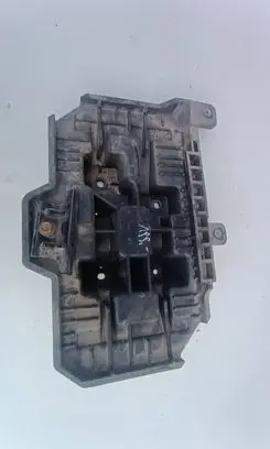 Hyundai Santa Fe Battery tray 37150S1100