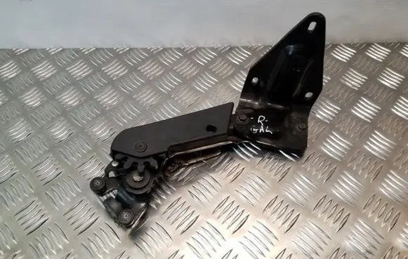 Chrysler Grand Voyager IV Sliding door lower roller guide/hinge 04717579AG