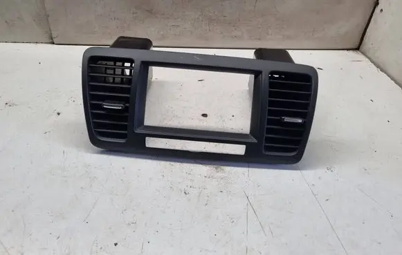 Subaru Outback Dash center air vent grill 