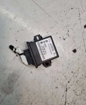 Volkswagen Touareg I Light module LCM 5WK49675B 7L6907357C